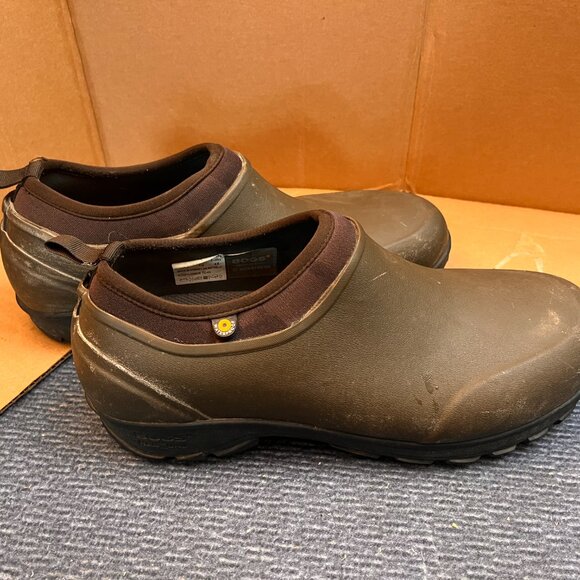 BOGS Waterproof Clogs - Picture 2 of 4